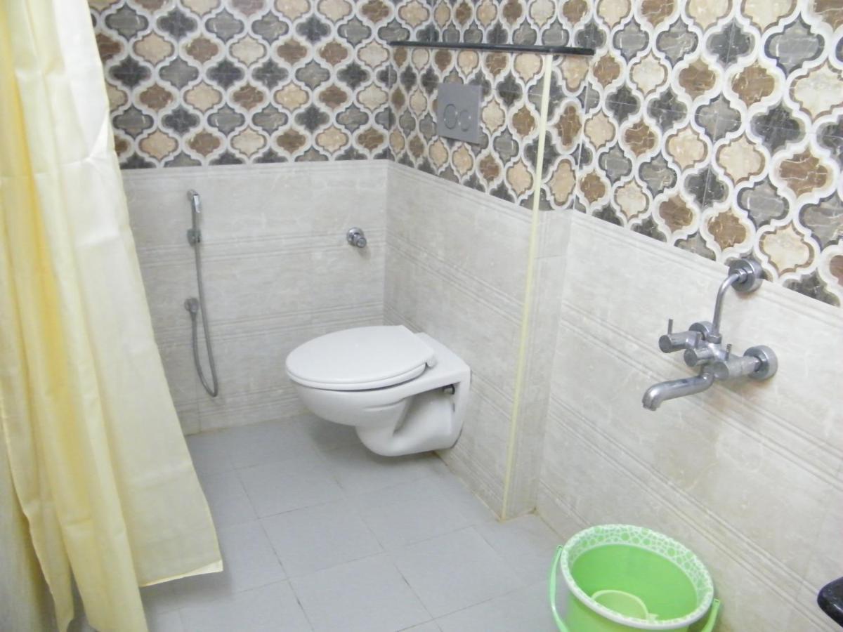 The White House Residency Otel Chennai Dış mekan fotoğraf
