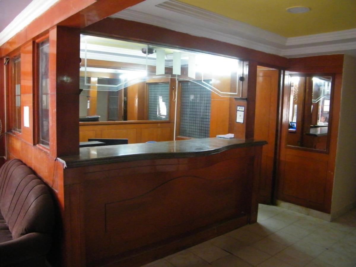 The White House Residency Otel Chennai Dış mekan fotoğraf