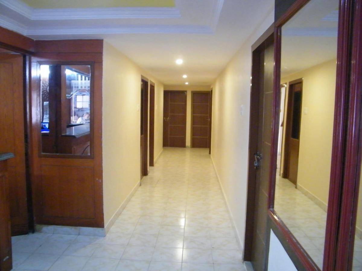 The White House Residency Otel Chennai Dış mekan fotoğraf